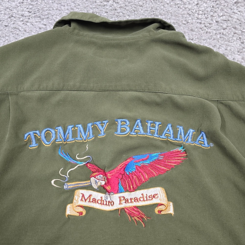 Tommy Bahama Men’s Camp Shirt Embroidered Parrot Green Size XXL Casual Hawaiian‎